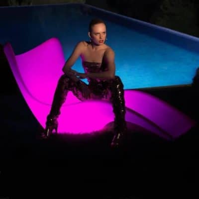 Tumbona luminosa LED multicolor surf