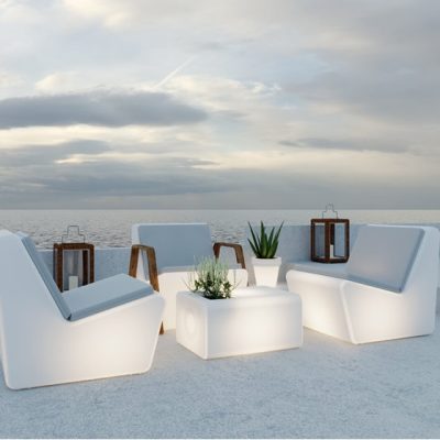 Sillones con luz Led RGBW, mando y batería carga solar, Tarida