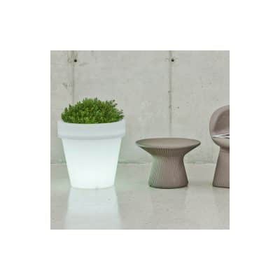 Macetero Maceta 90x86cm con luz Led RGBW 16 colores solar + bateria Roma